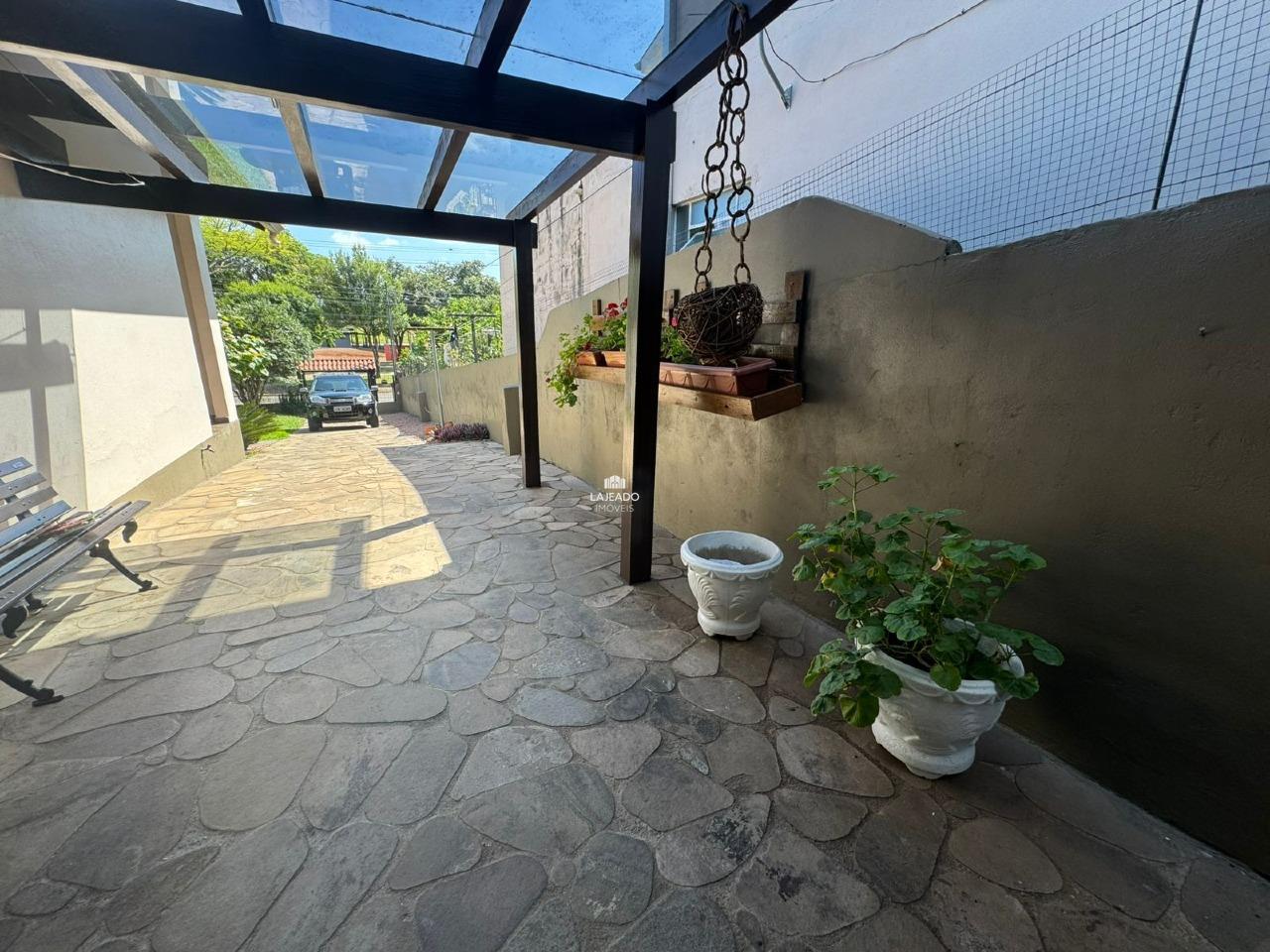 Casa à venda no Campestre: 