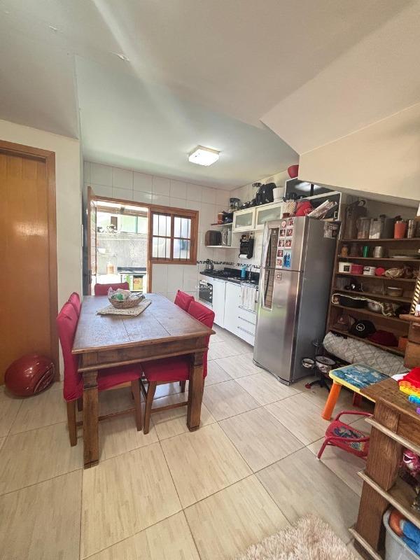 Sobrado, 2 quartos, 62 m² - Foto 1