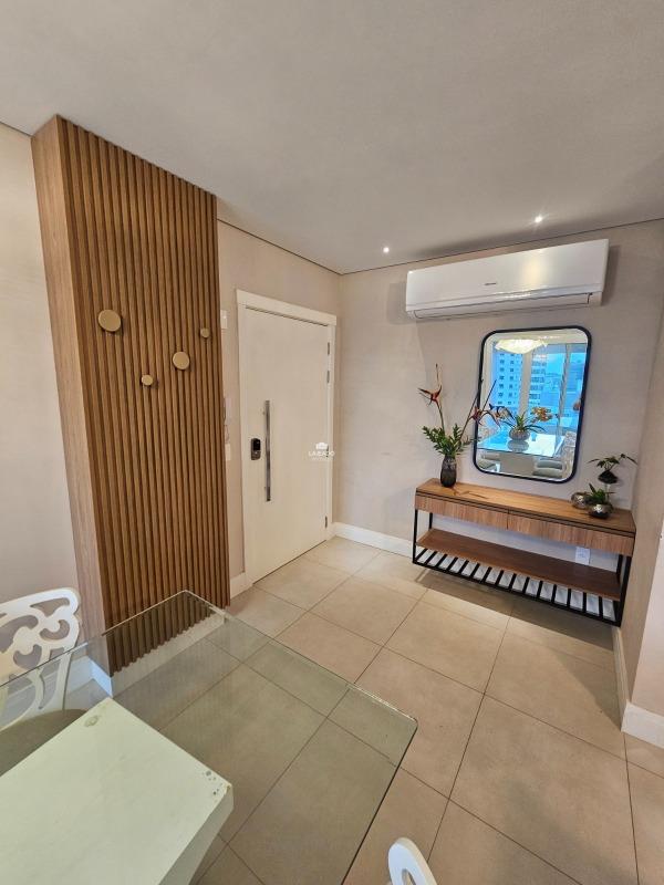 Apartamento, 3 quartos, 152 m² - Foto 2