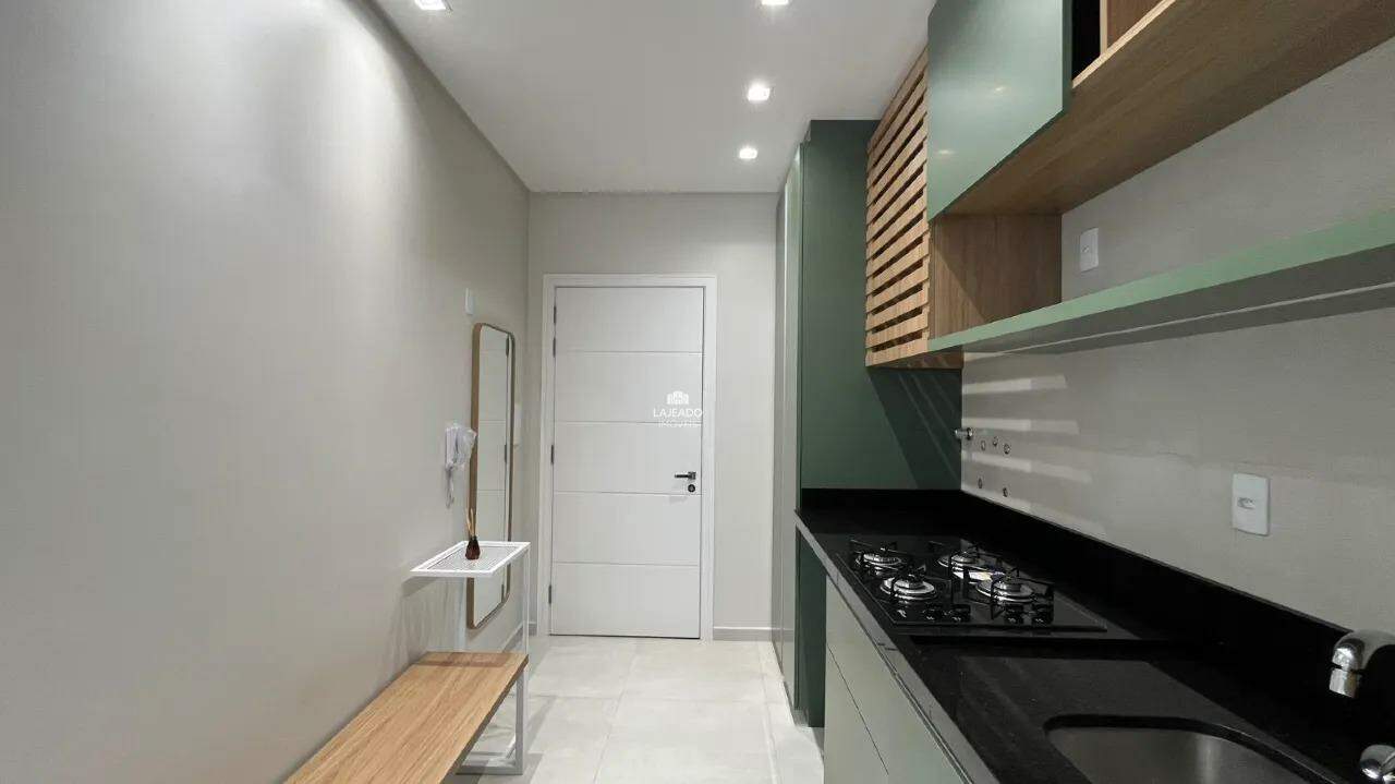 Apartamento, 1 quarto, 32 m² - Foto 2