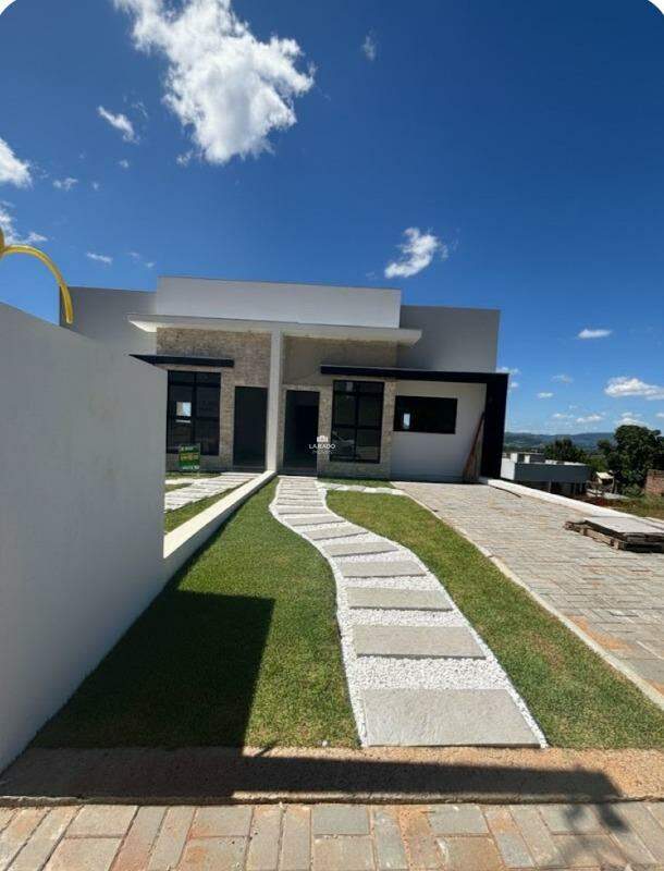 Casa, 2 quartos, 83 m² - Foto 1