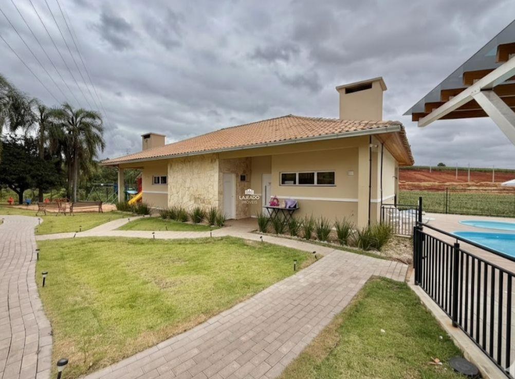Casa à venda no Jardim do Cedro: 