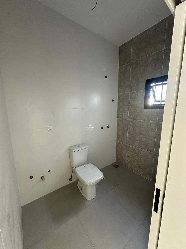 Casa à venda no Conventos: 