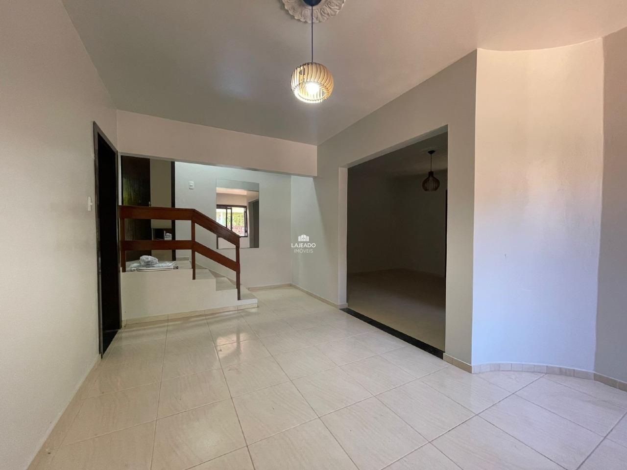 Casa para aluguel no Moinhos: 