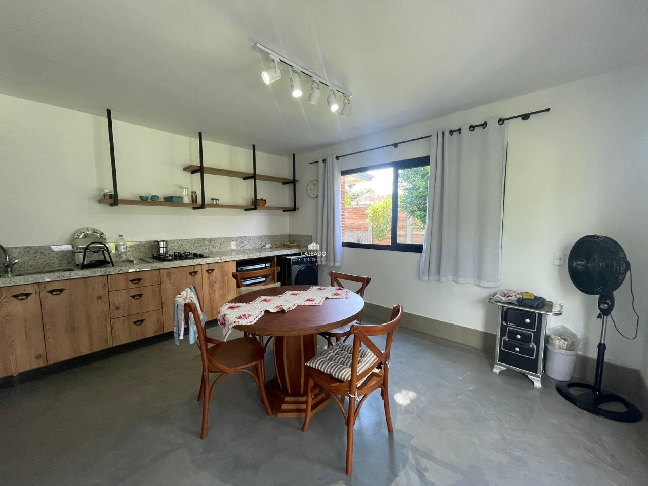 Casa, 1 quarto, 250 m² - Foto 16