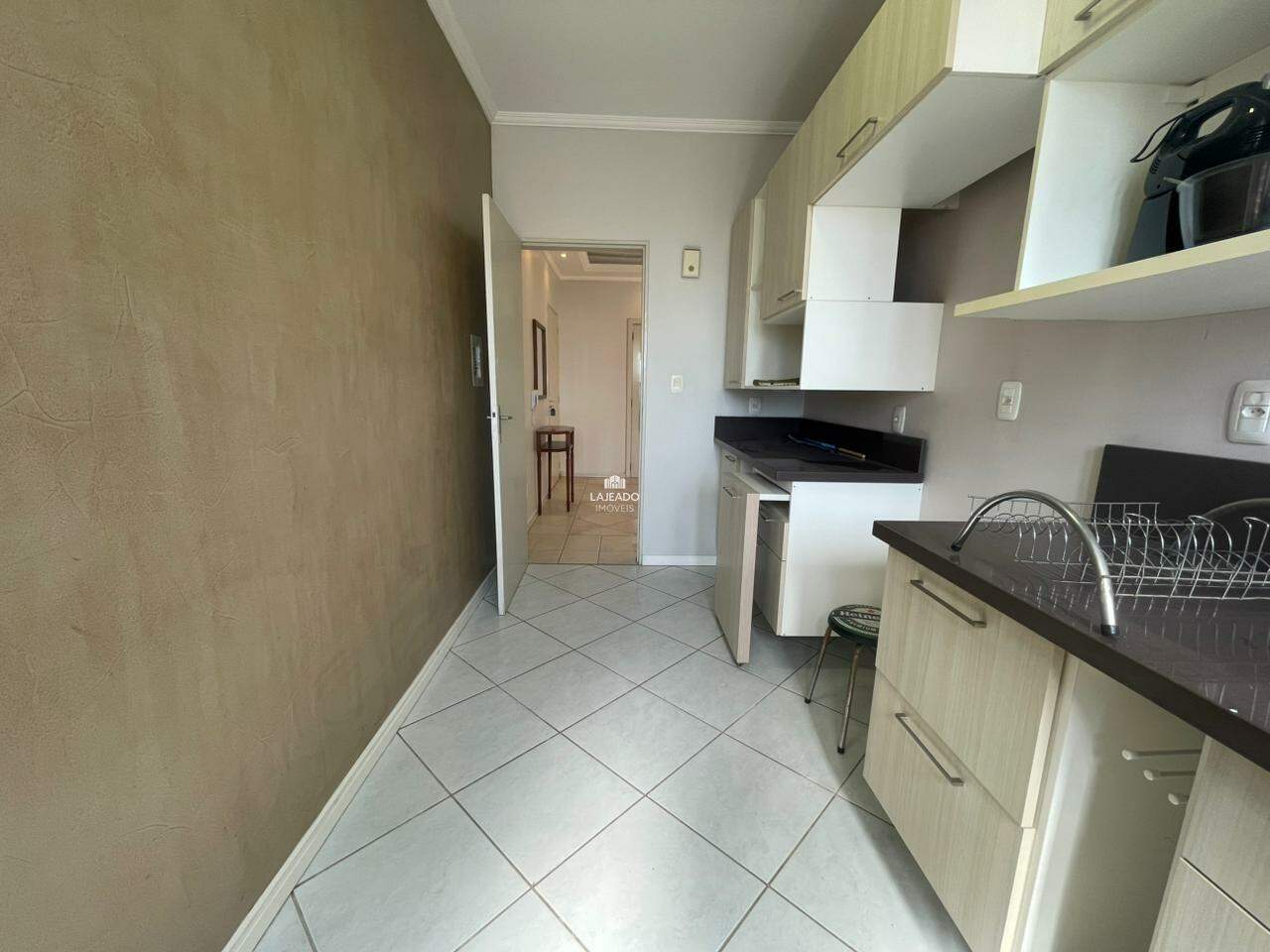 Apartamento para aluguel no Centro: 