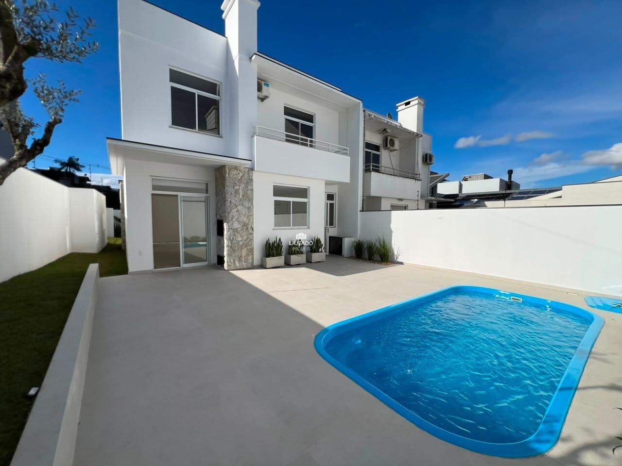 Sobrado, 3 quartos, 204 m² - Foto 4