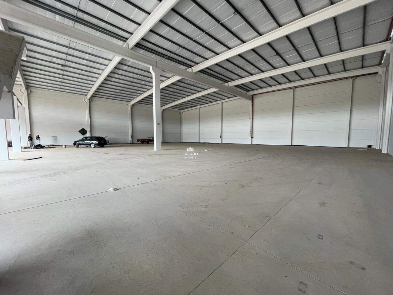 Loja-Salão, 1700 m² - Foto 4