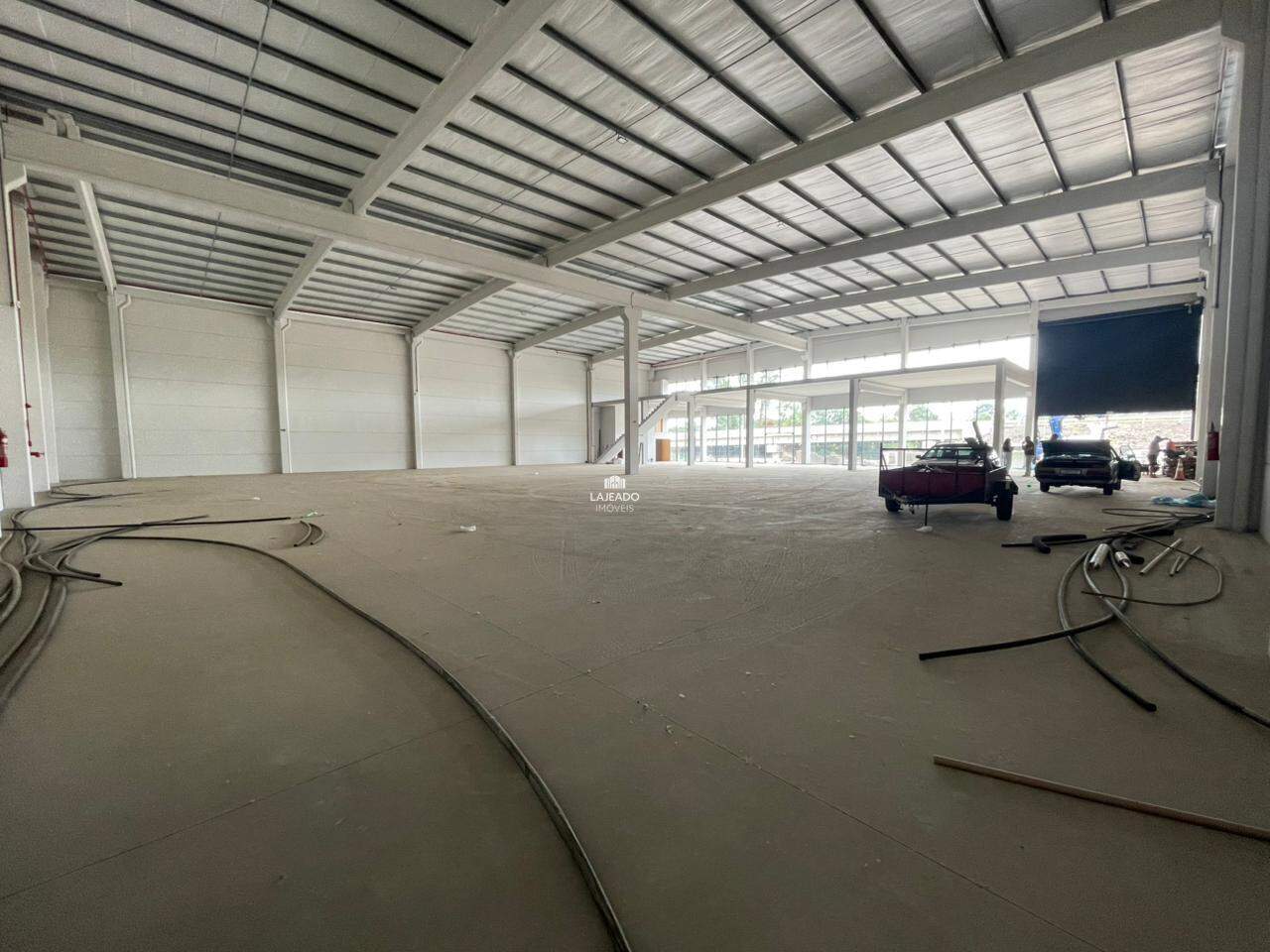 Loja-Salão, 1700 m² - Foto 5