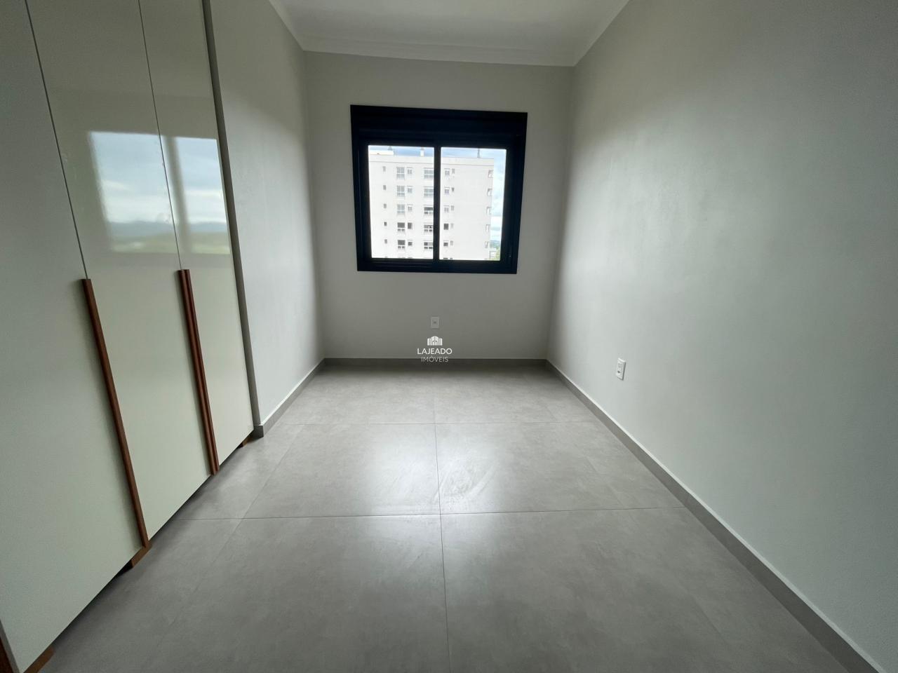 Apartamento para aluguel no Universitário: 