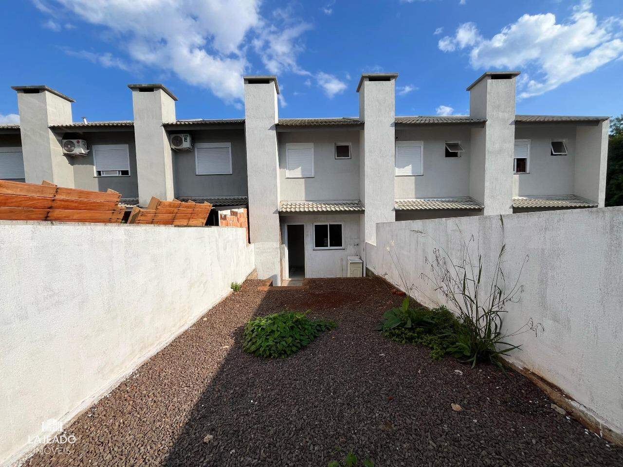 Sobrado à venda no Jardim Botânico: 