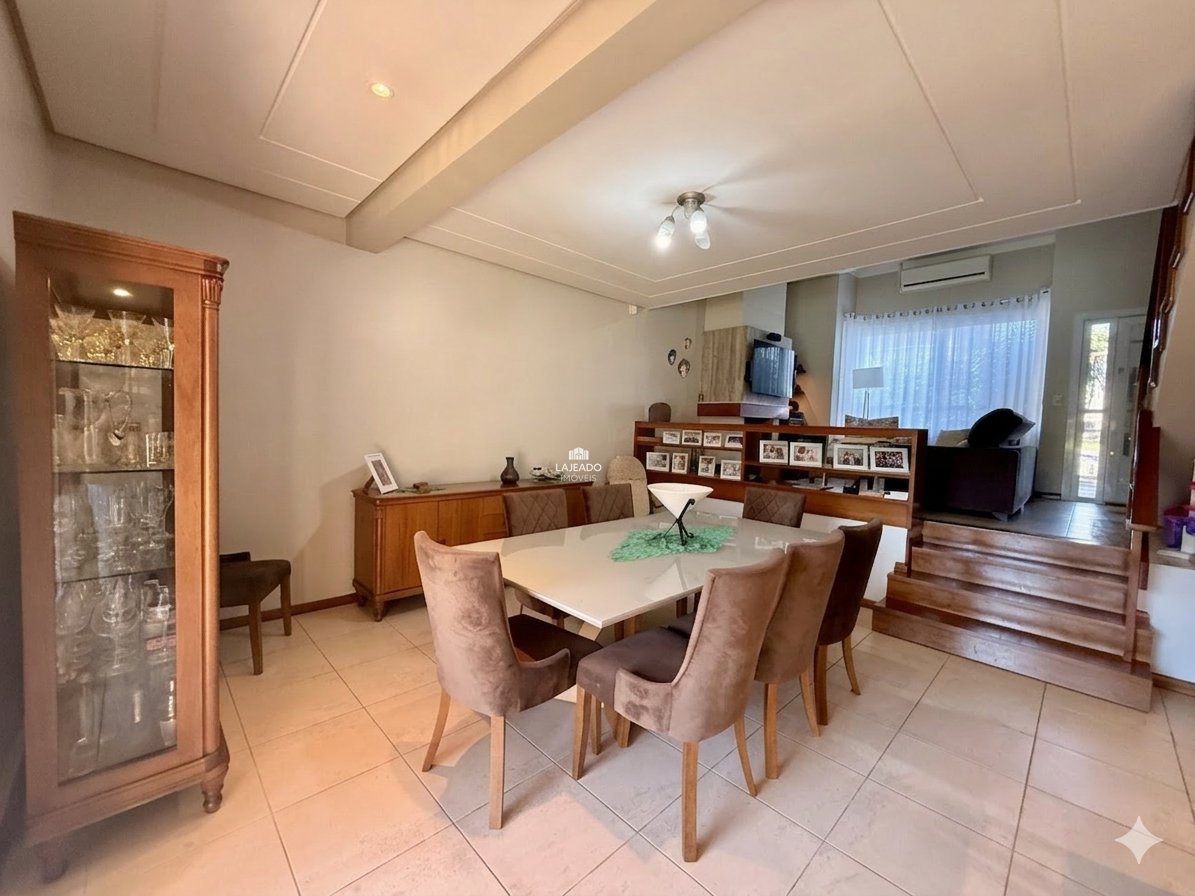 Casa, 3 quartos, 230 m² - Foto 8