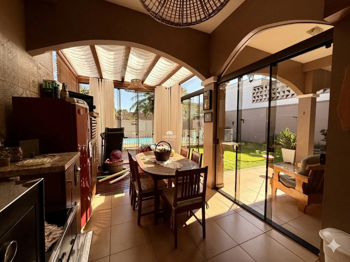 Casa, 3 quartos, 230 m² - Foto 5