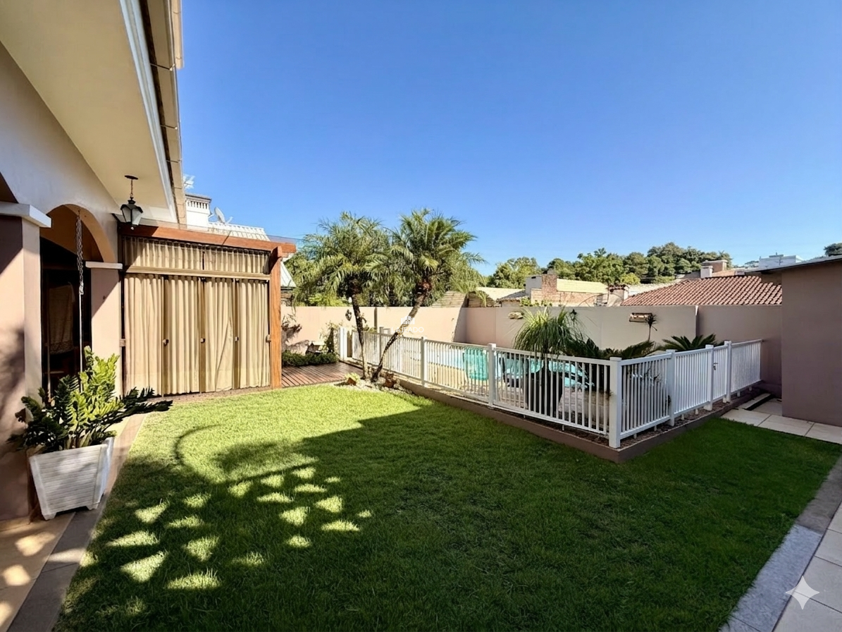 Casa, 3 quartos, 230 m² - Foto 4