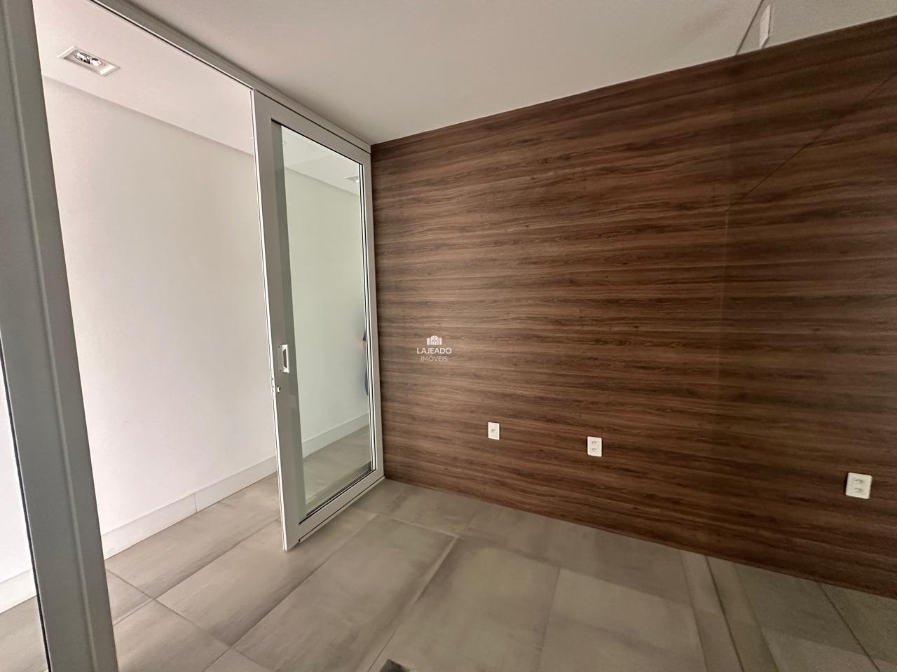 Sala comercial à venda no Centro: 