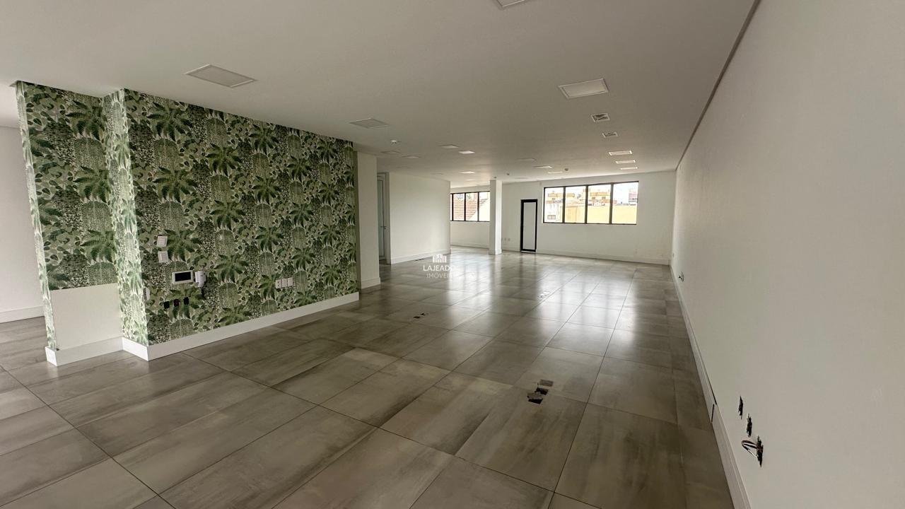 Sala comercial à venda no Centro: 