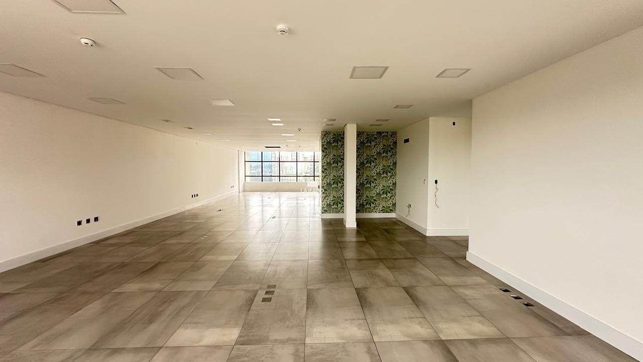 Sala comercial à venda no Centro: 