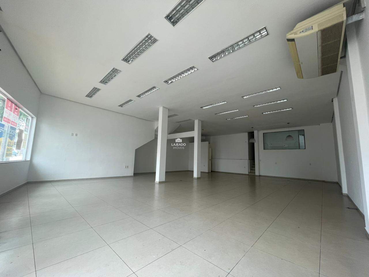 Loja para aluguel no Moinhos: 