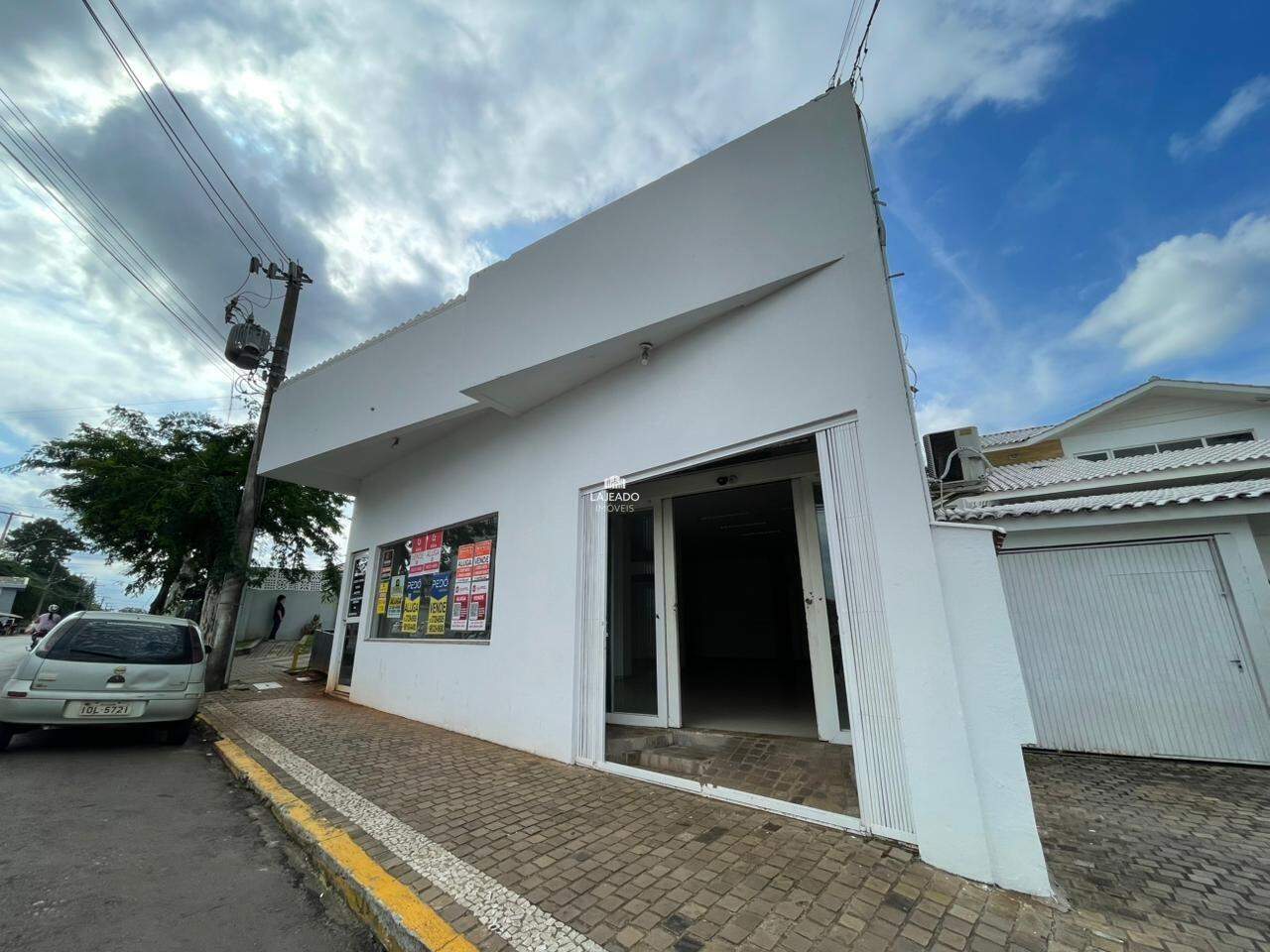 Loja para aluguel no Moinhos: 