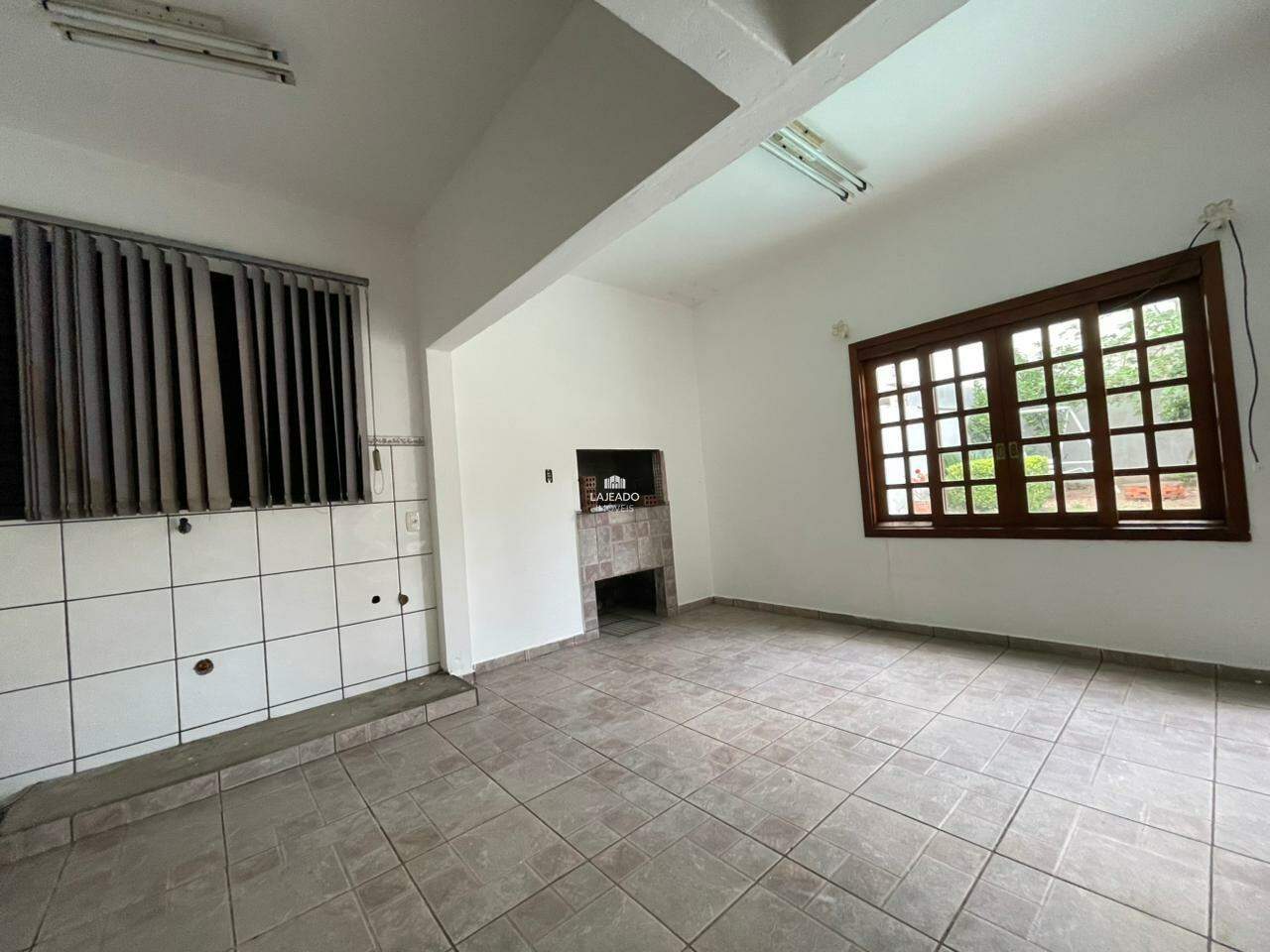 Loja para aluguel no Moinhos: 