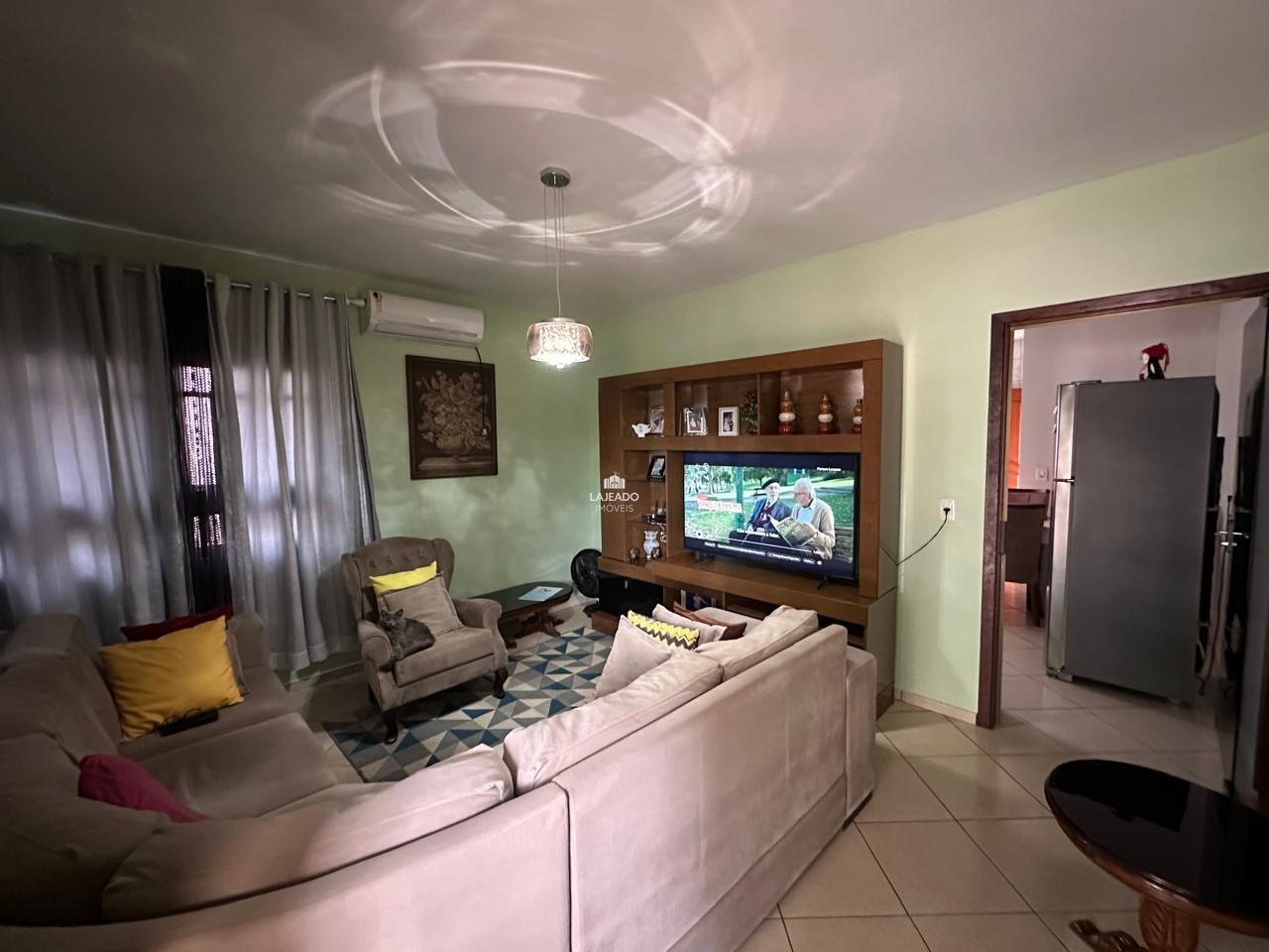 Casa à venda no Conventos: 