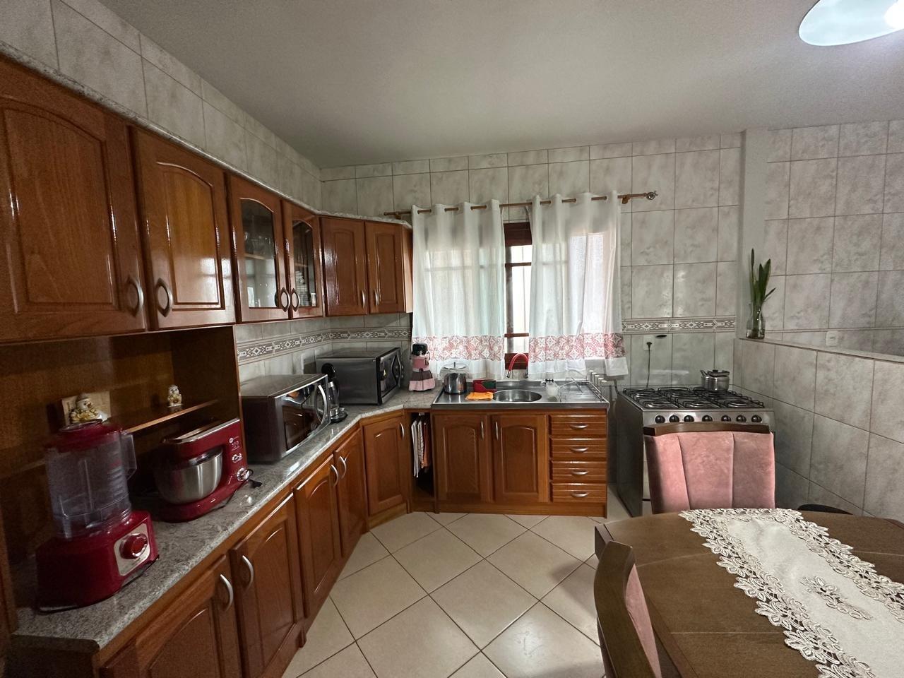 Casa à venda no Conventos: 