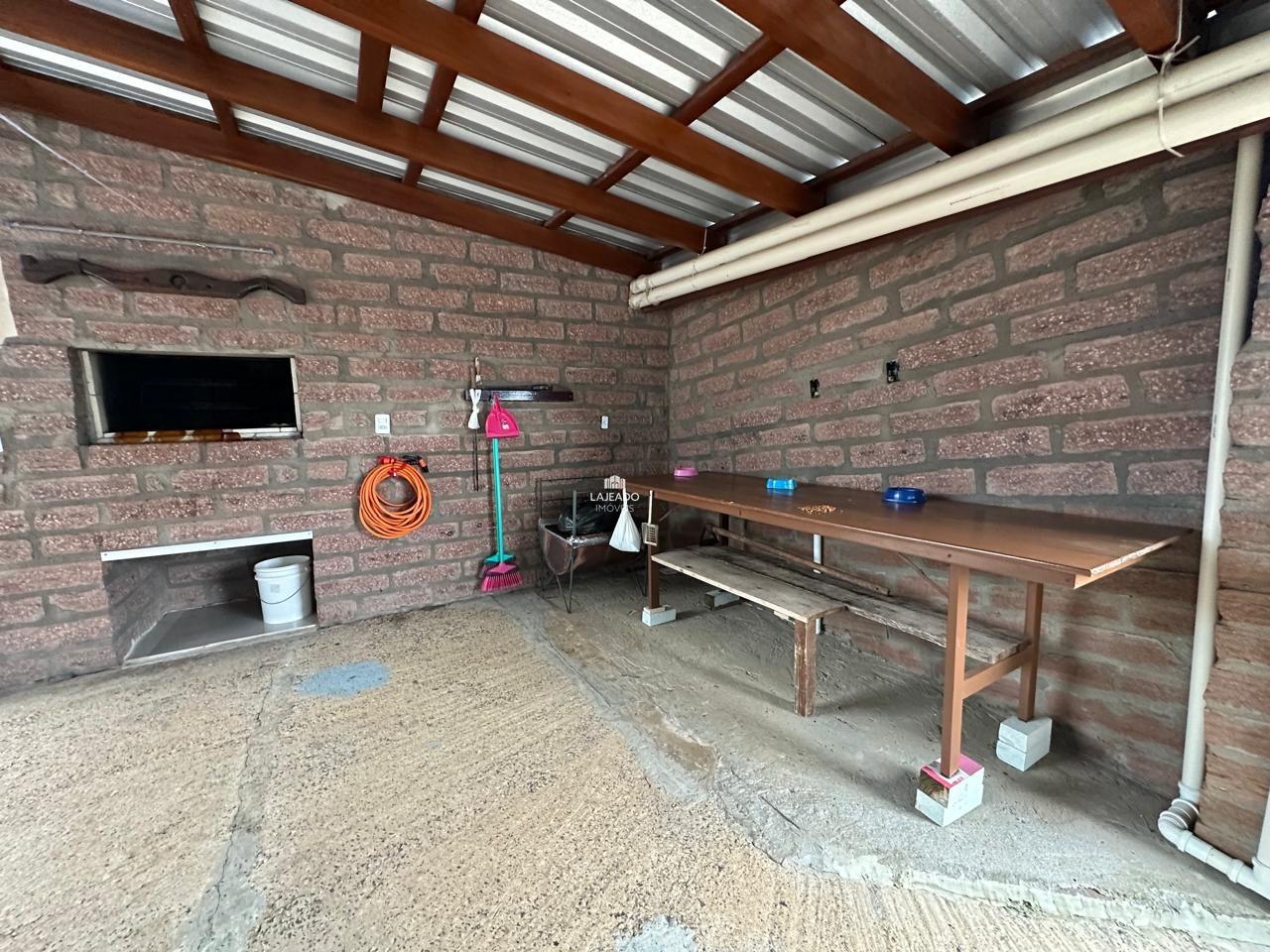 Casa à venda no Conventos: 