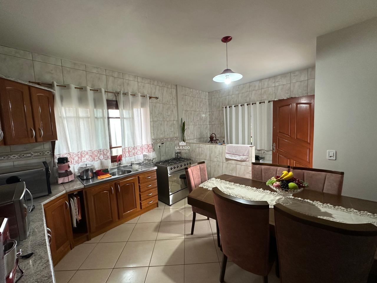 Casa à venda no Conventos: 