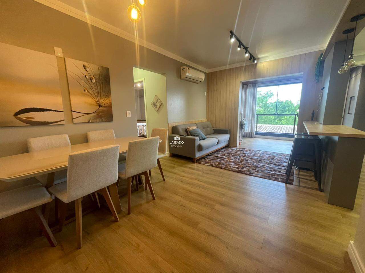 Apartamento para aluguel no Centro: 