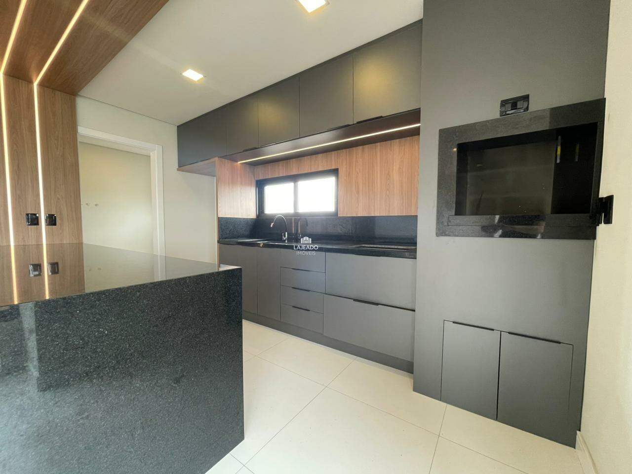 Apartamento, 3 quartos, 100 m² - Foto 3