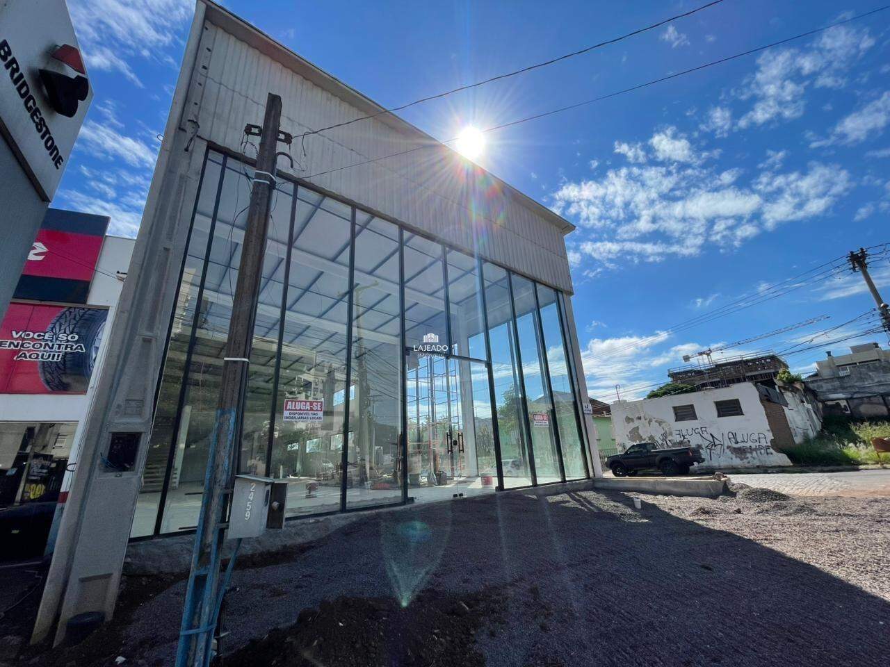 Loja para aluguel no Florestal: 