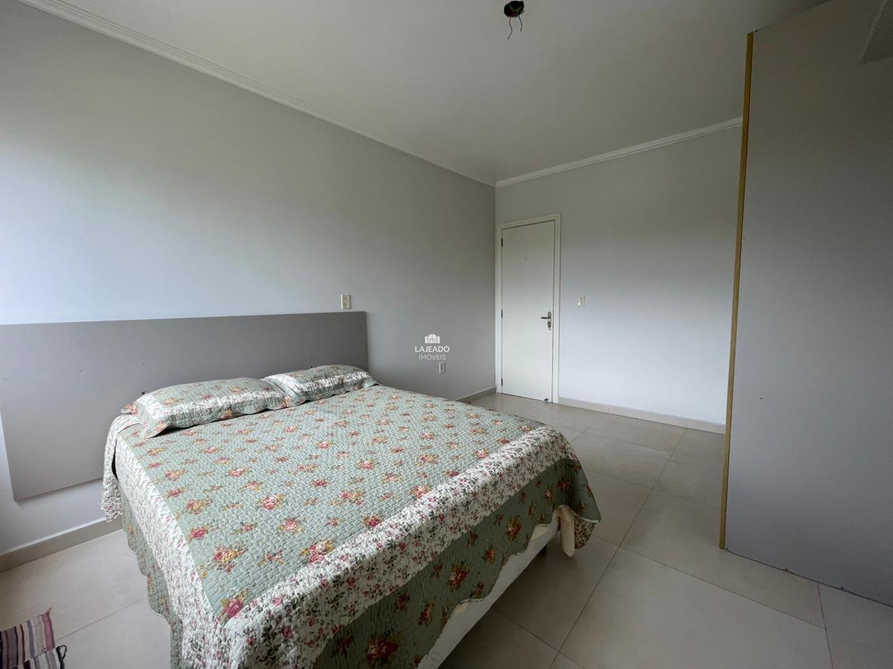 Apartamento para aluguel no Centenário: 