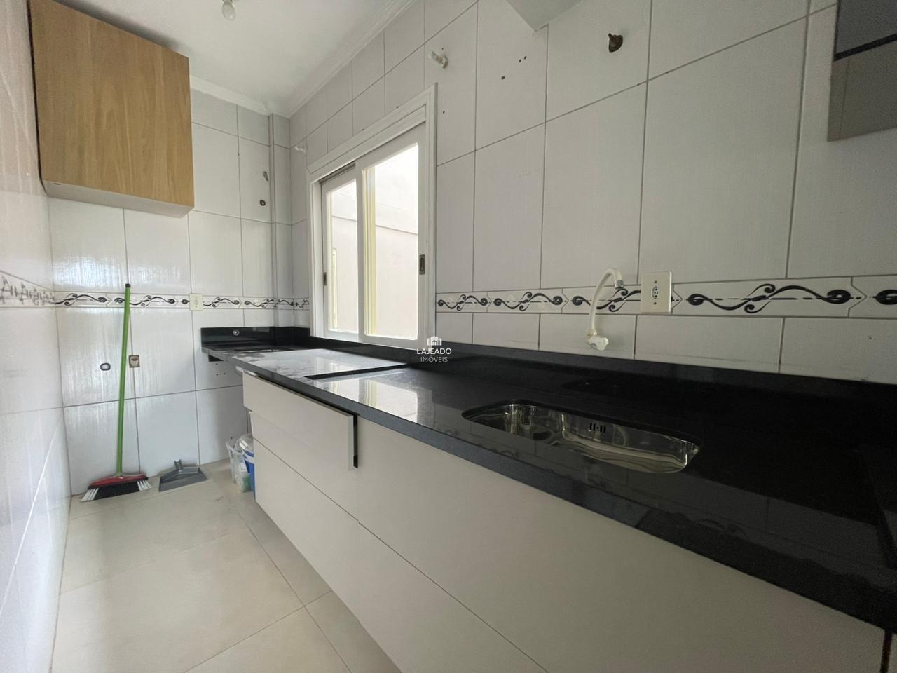 Apartamento para aluguel no Centenário: 
