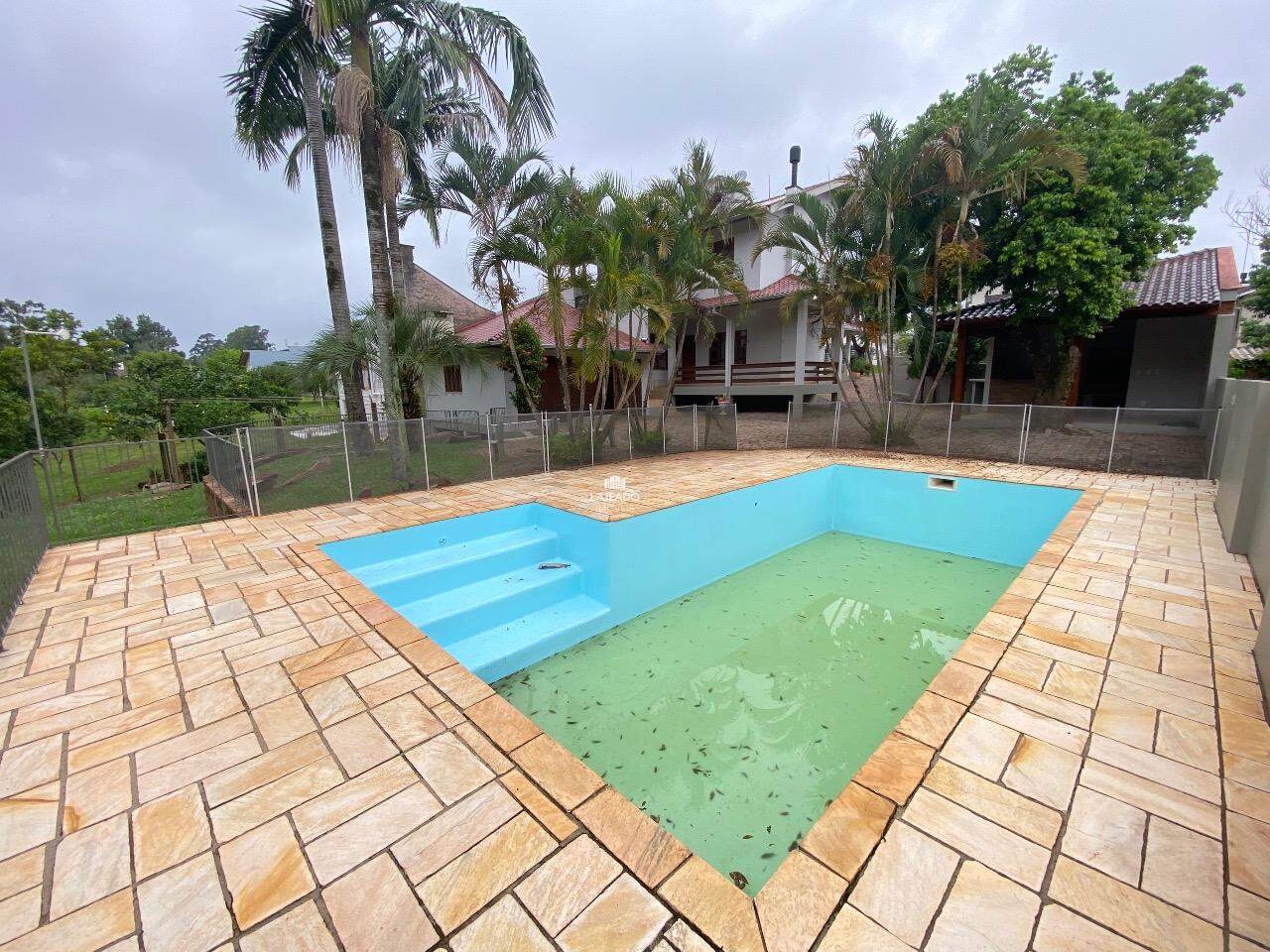Casa à venda no Centro: 