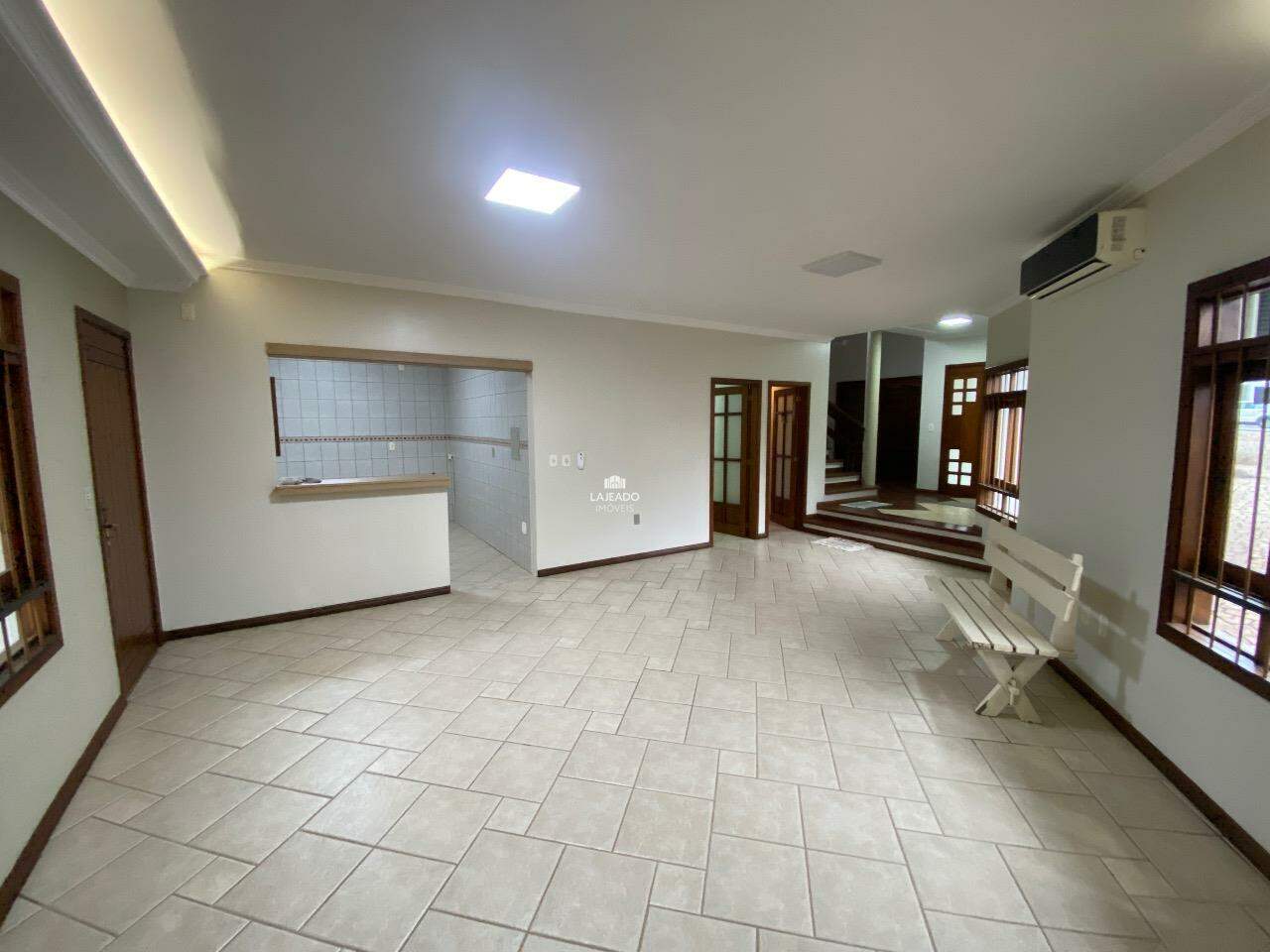 Casa à venda no Centro: 