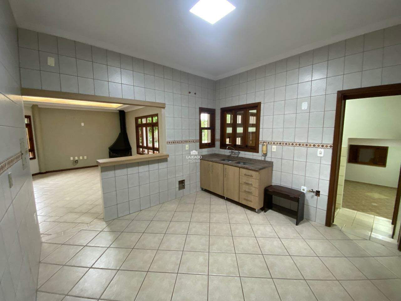 Casa à venda no Centro: 