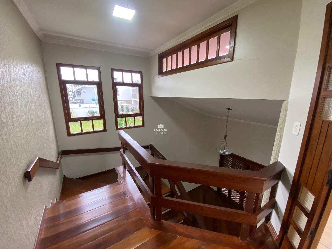 Casa à venda no Centro: 