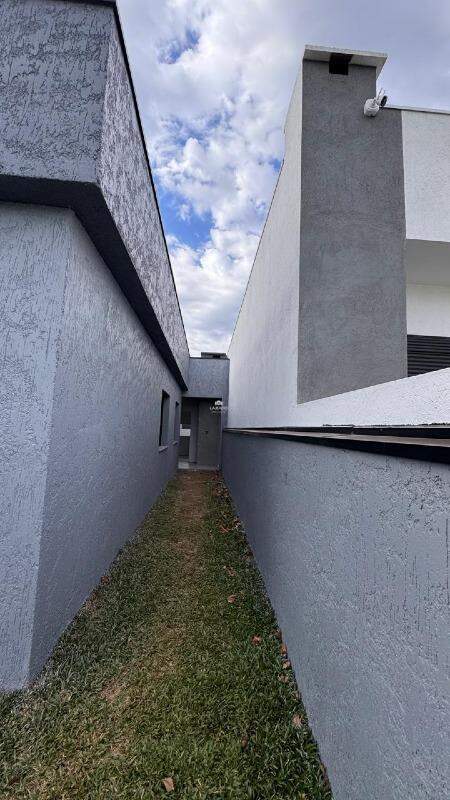 Casa à venda no Floresta: 