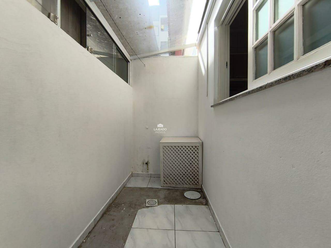 Sobrado para aluguel no Florestal: 