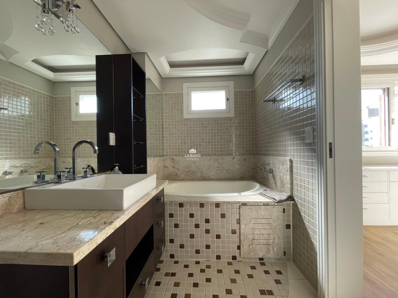 Apartamento para aluguel no Centro: 