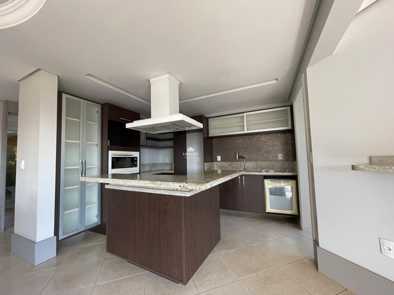 Apartamento para aluguel no Centro: 