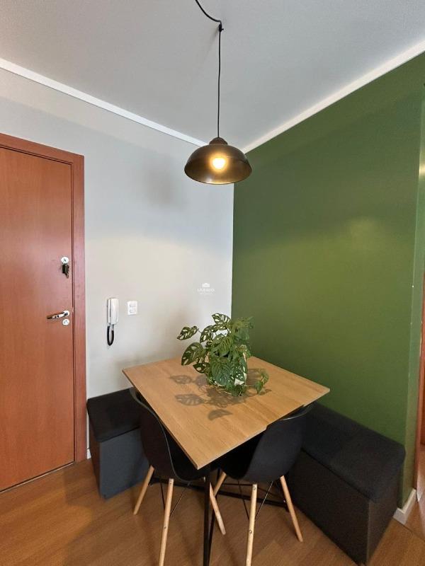 Apartamento à venda no Universitário: 