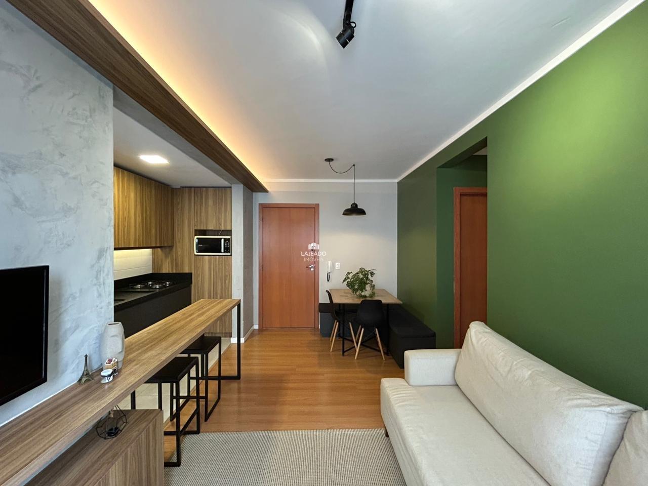 Apartamento à venda no Universitário: 