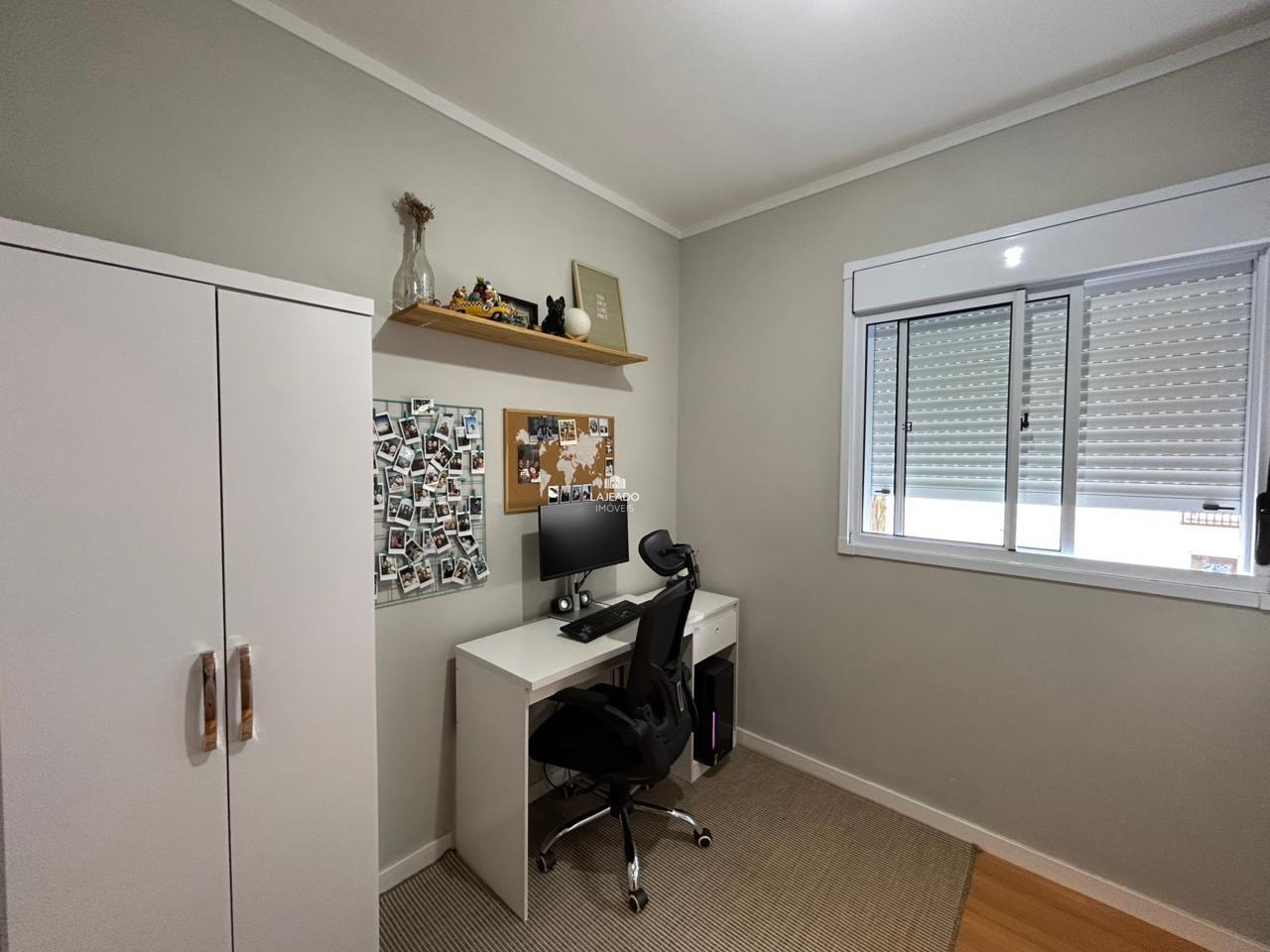 Apartamento à venda no Universitário: 