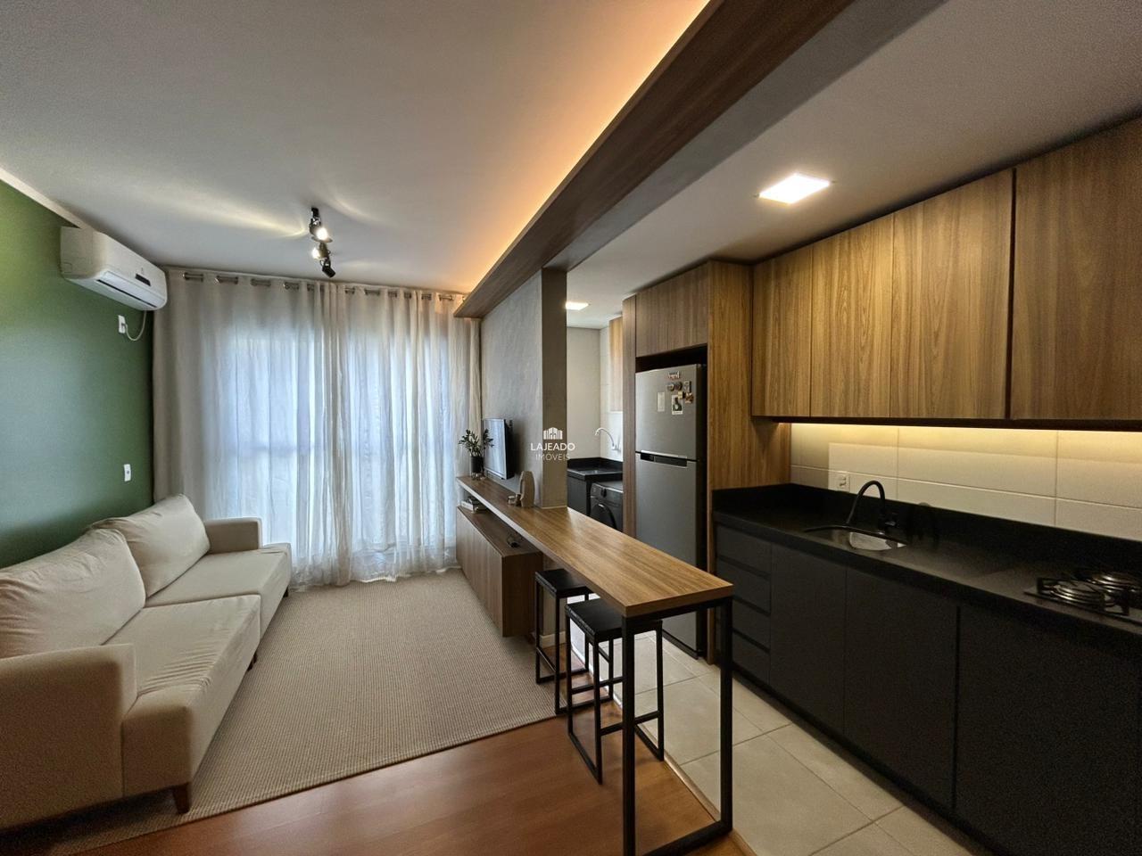 Apartamento à venda no Universitário: 