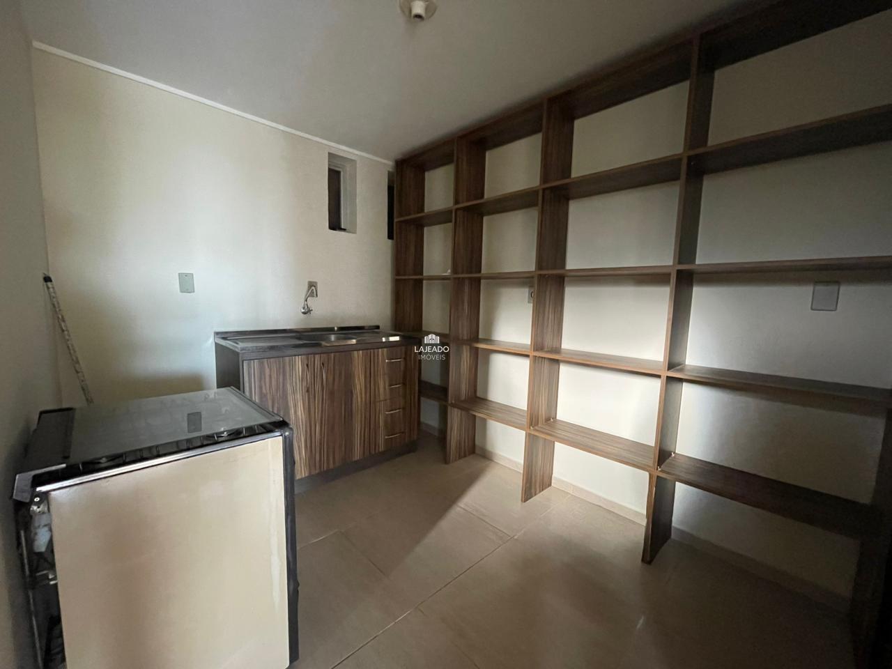 Loja para aluguel no São Cristóvão: 