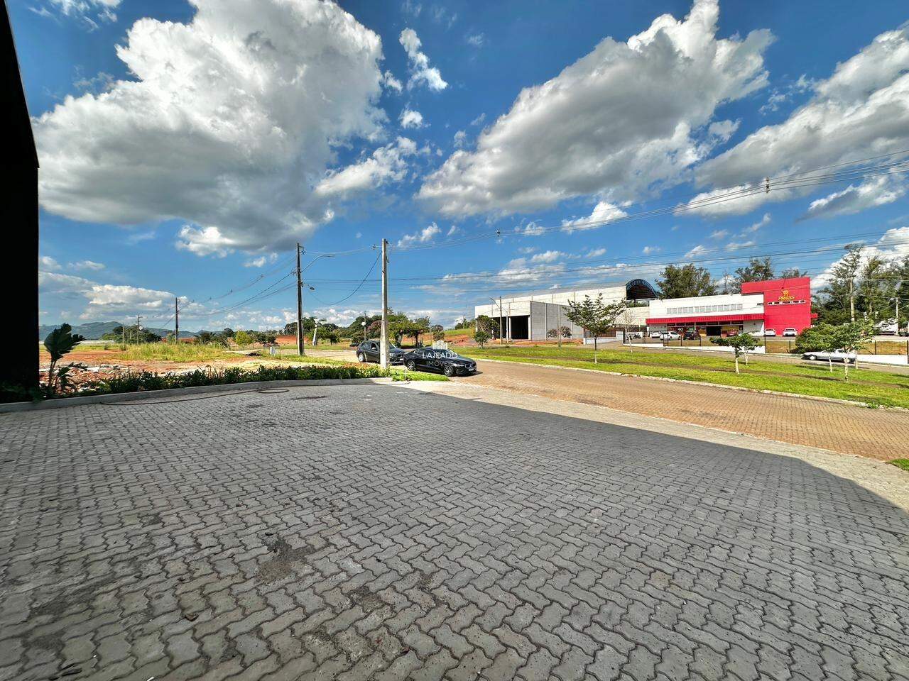 Loja à venda no Conventos: 