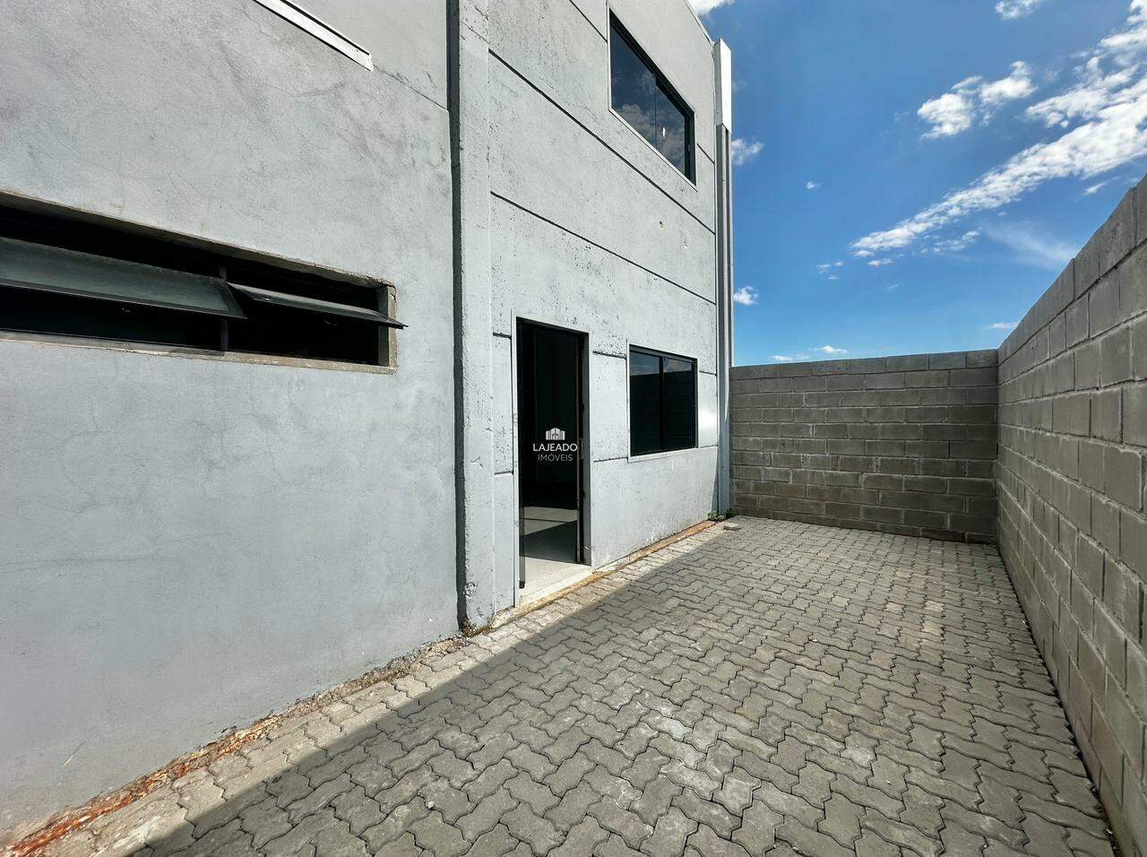 Loja à venda no Conventos: 