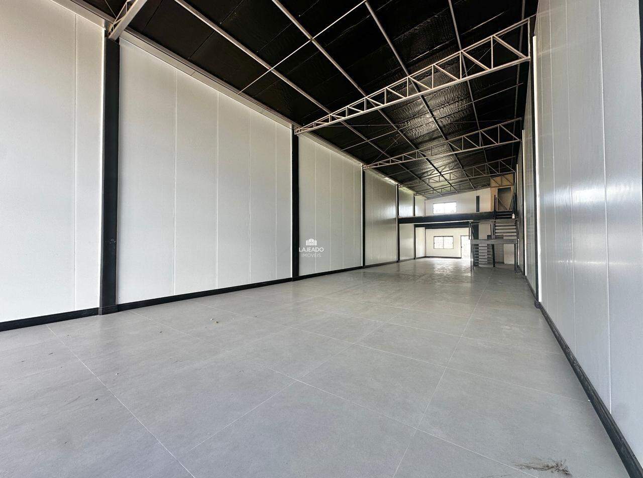 Loja à venda no Conventos: 