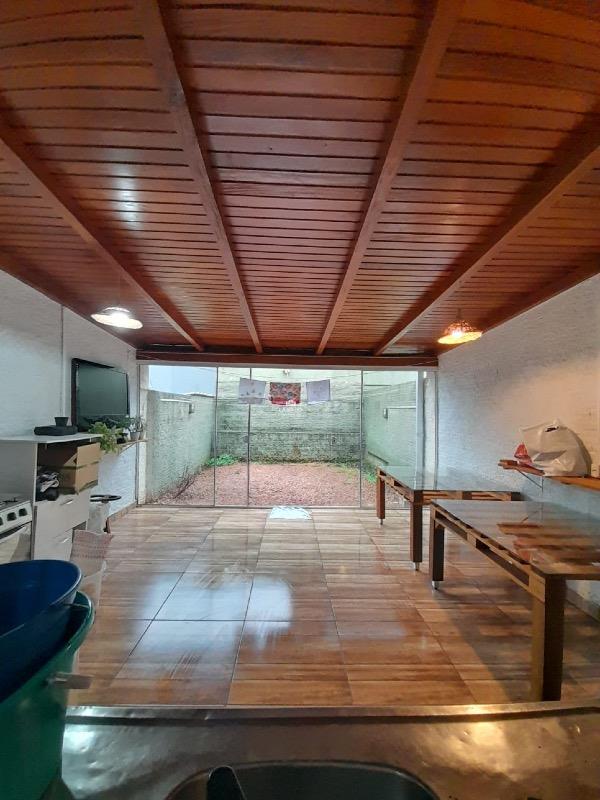 Sobrado à venda no Conventos: 